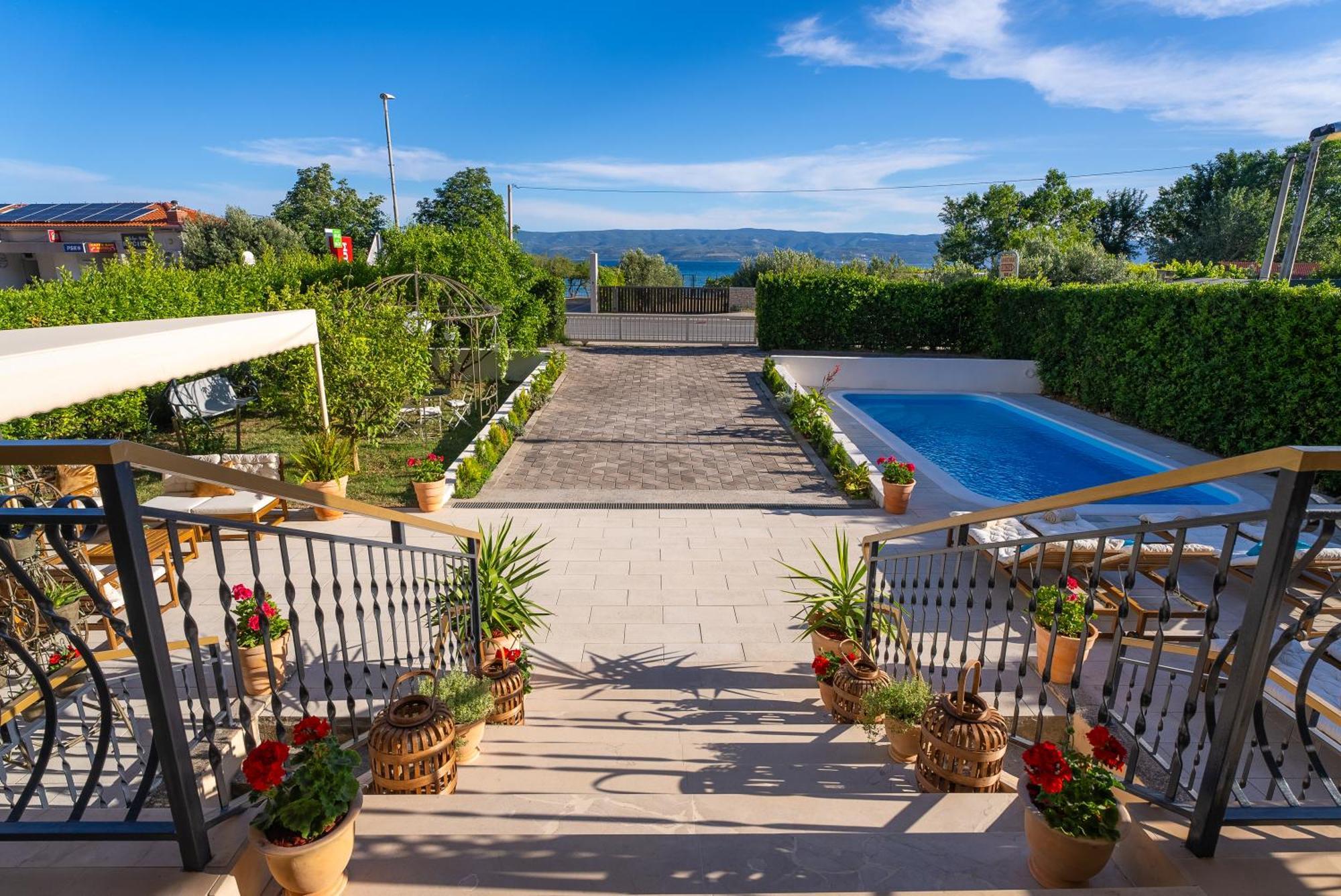 Storge Boutique Bed & Breakfast Omiš Dış mekan fotoğraf